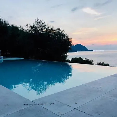 Vila Cefalu Con Piscina Privata